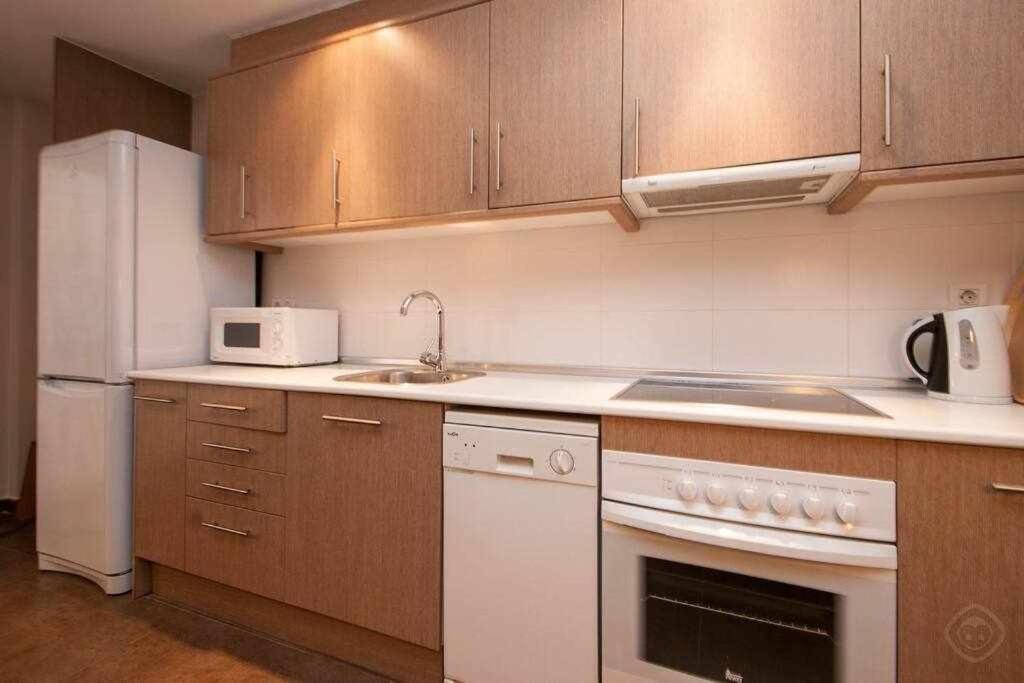 Port VII Apt Centrico Acogedor W Balcon 23 Барселона Экстерьер фото