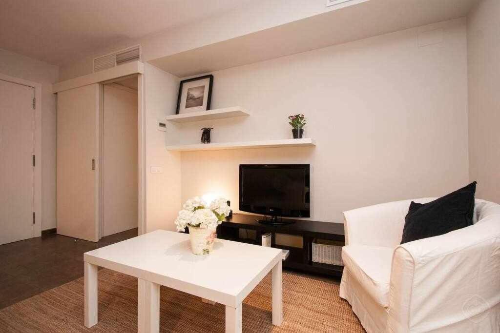 Port VII Apt Centrico Acogedor W Balcon 23 Барселона Экстерьер фото